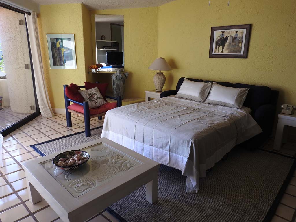 Terrasol Beach Resort Queen Fold Out Bed