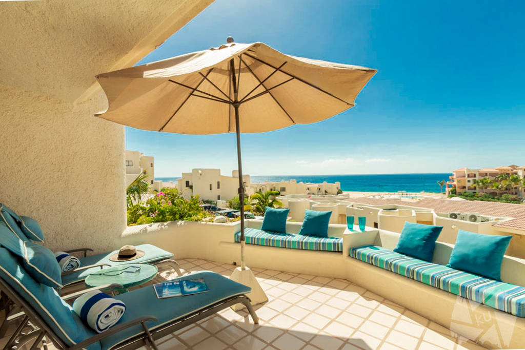 One Bedroom Beach Condo Rental in Cabo San Lucas Mexico