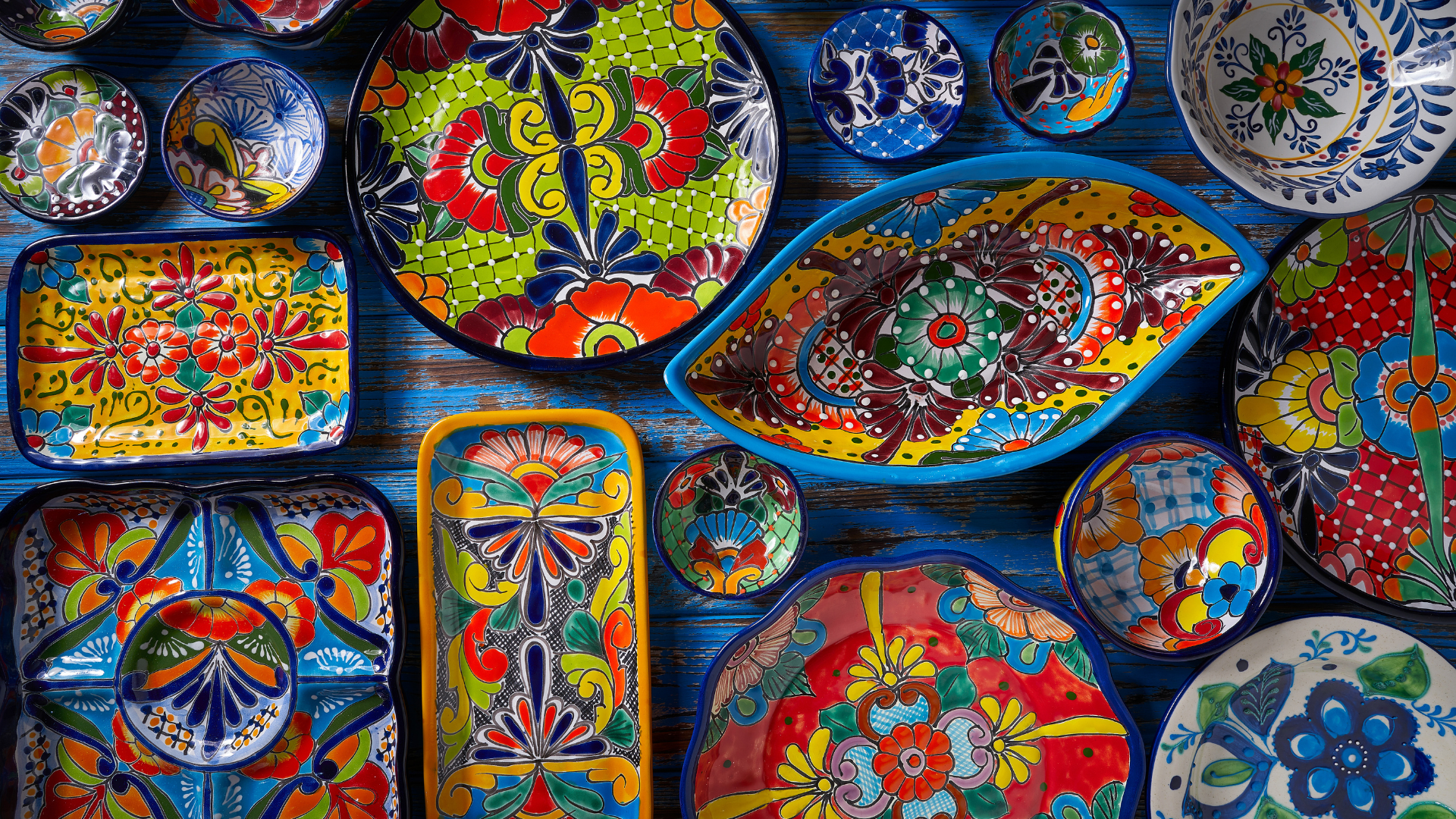 Colorful hand-painted Mexican ceramics showcasing Cabo San Lucas culture, highlighting local artists, Cabo artisan markets, and authentic Cabo cultural experiences rooted in tradition and history.